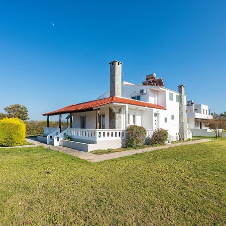 Sunset Villa Kalavarda Exterior photo
